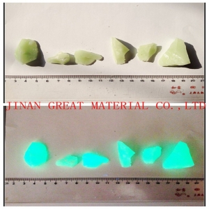 01 Luminous Crushed Stone